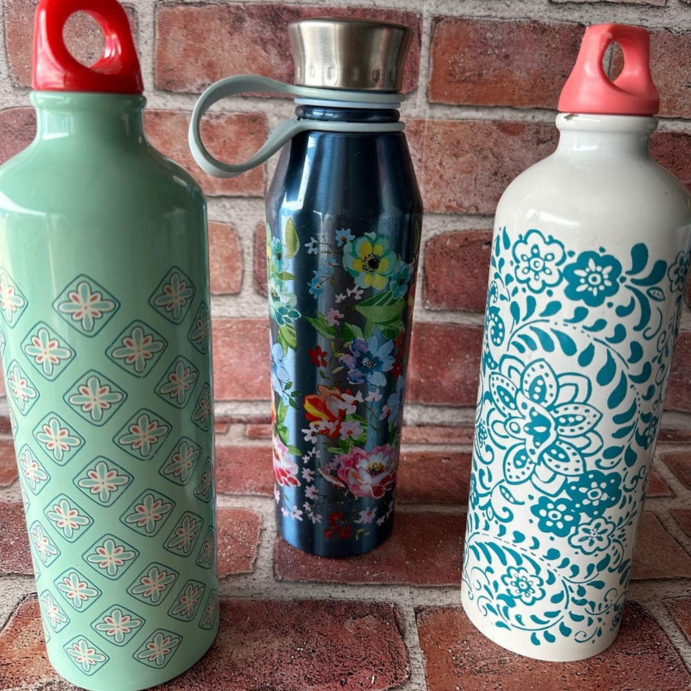 3 Pioneer Woman Metal Water Bottles